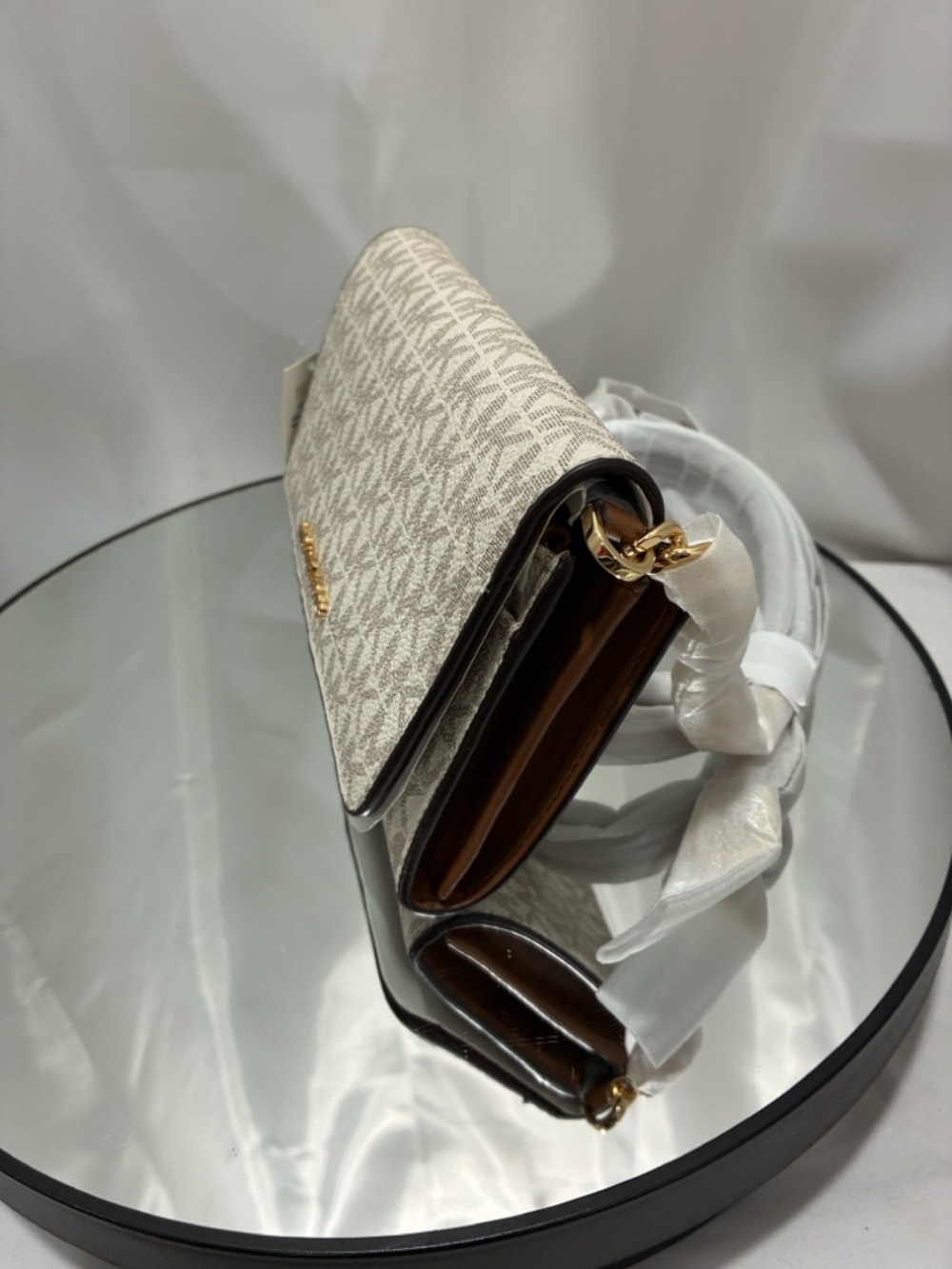 Michael Kors Cream/White MK Logo Chain Crossbody NWT - Picture 3 of 6